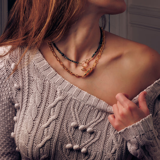 Les bijoux en pierres fines et naturelles: Un mélange de grâce et de thérapie