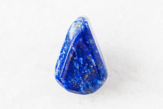 Les Vertus du Lapis Lazuli en Lithothérapie
