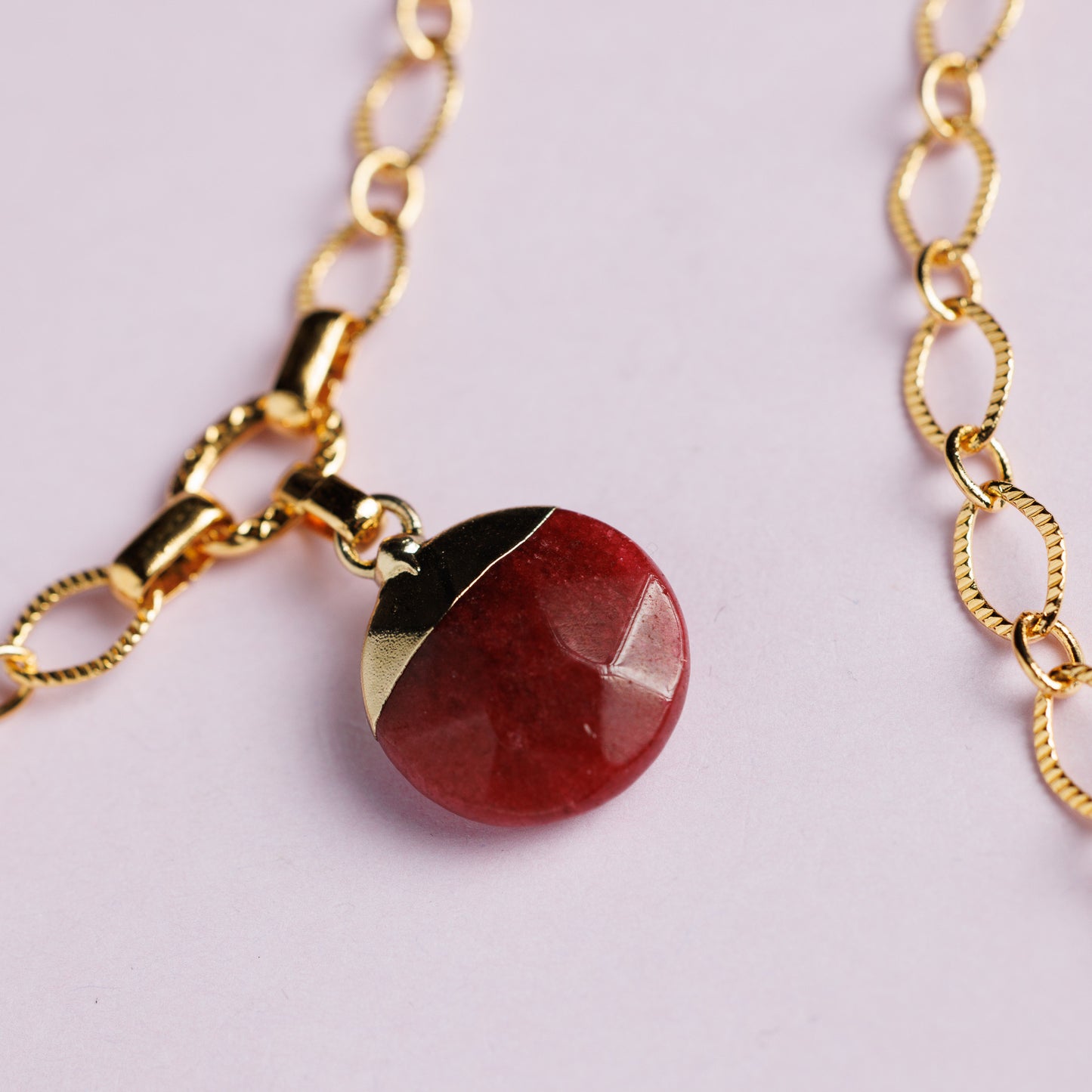 Collier en maille or - Amulette rubis - SONIA